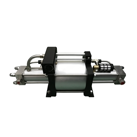 15:1 Air Pressure Booster, 5-120 bar (72-1740 psi)